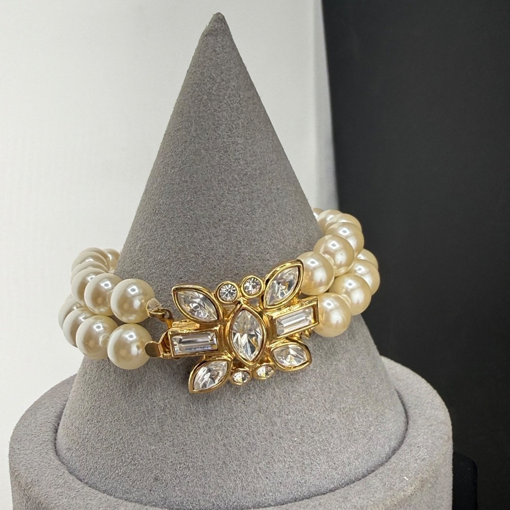 Vintage Avon Bracelet Beaded White Faux Pearl Rhinestone Clasp 7"